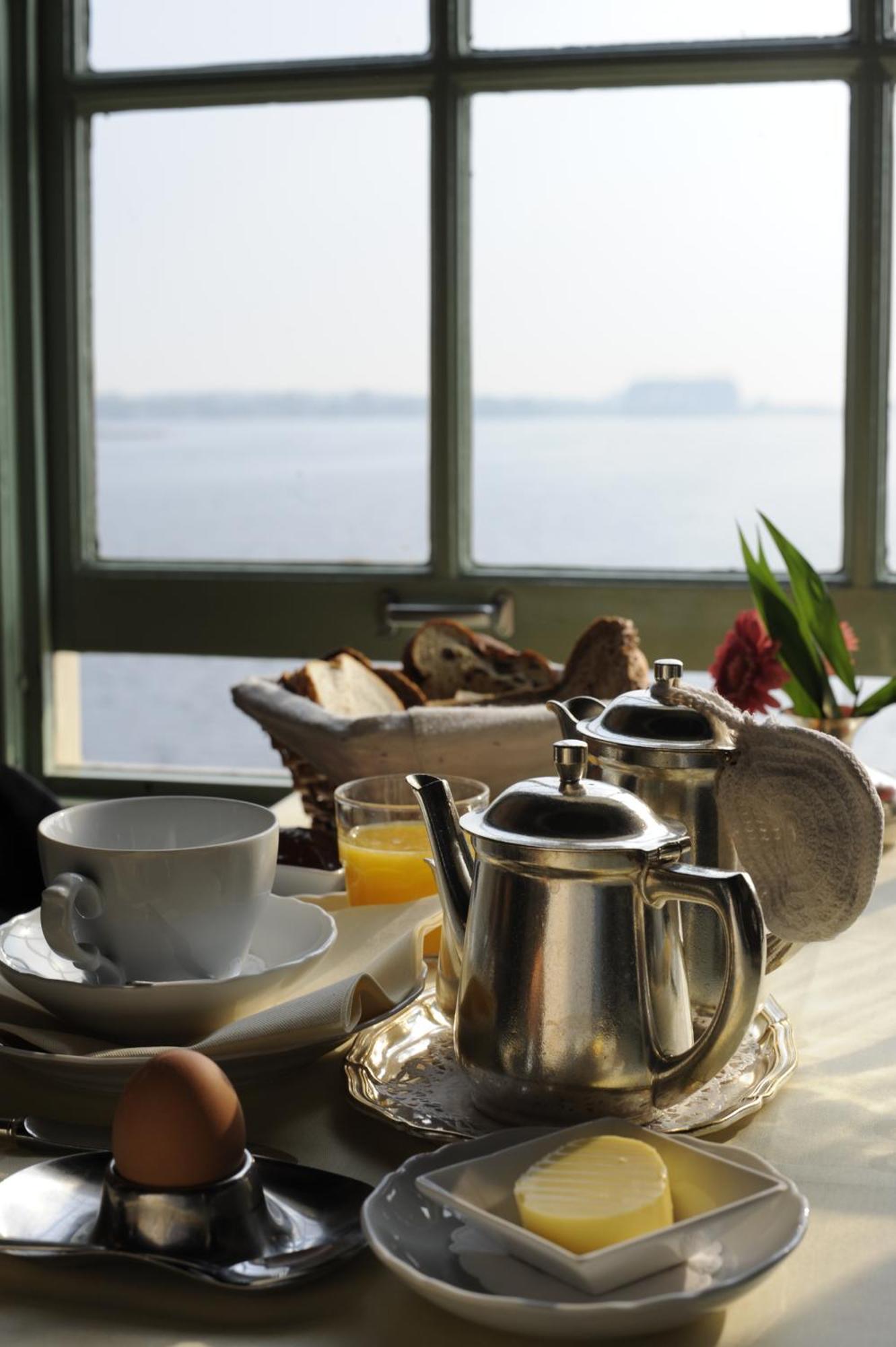 Auberge De Campveerse Toren Veere Ngoại thất bức ảnh